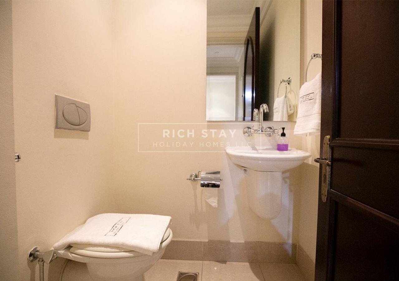Incredible 2br Apartment, Downtown With Burj & Mall View By Rich Appartement *